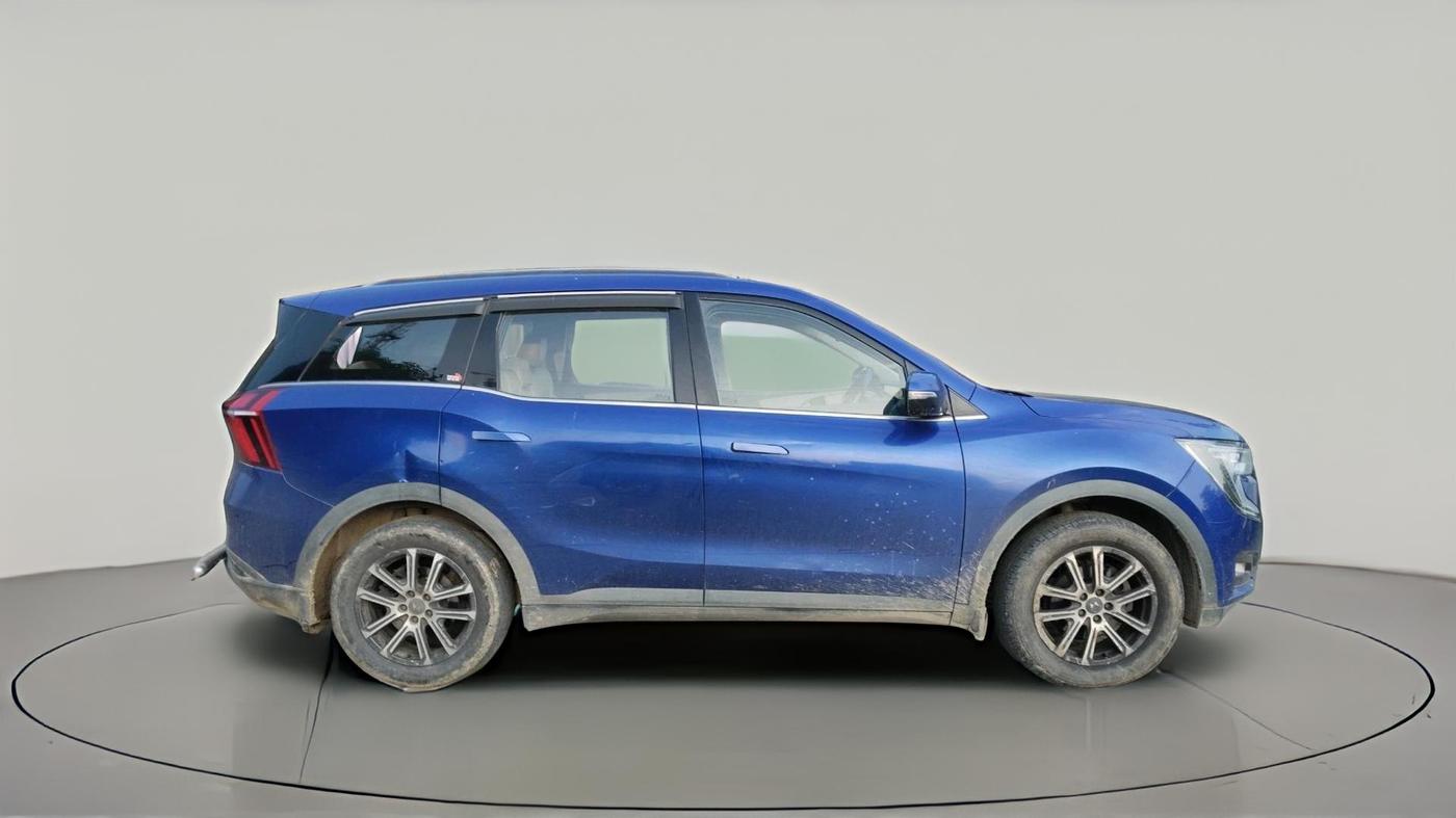 2021 Mahindra XUV700 AX 7 D MT 7 STR, Diesel, Manual, 97,291 km, exterior