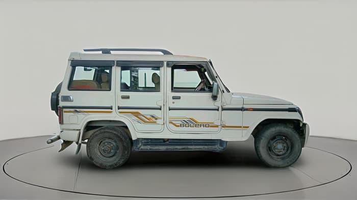 2017 Mahindra Bolero POWER PLUS SLX, Diesel, Manual, 51,697 km, exterior
