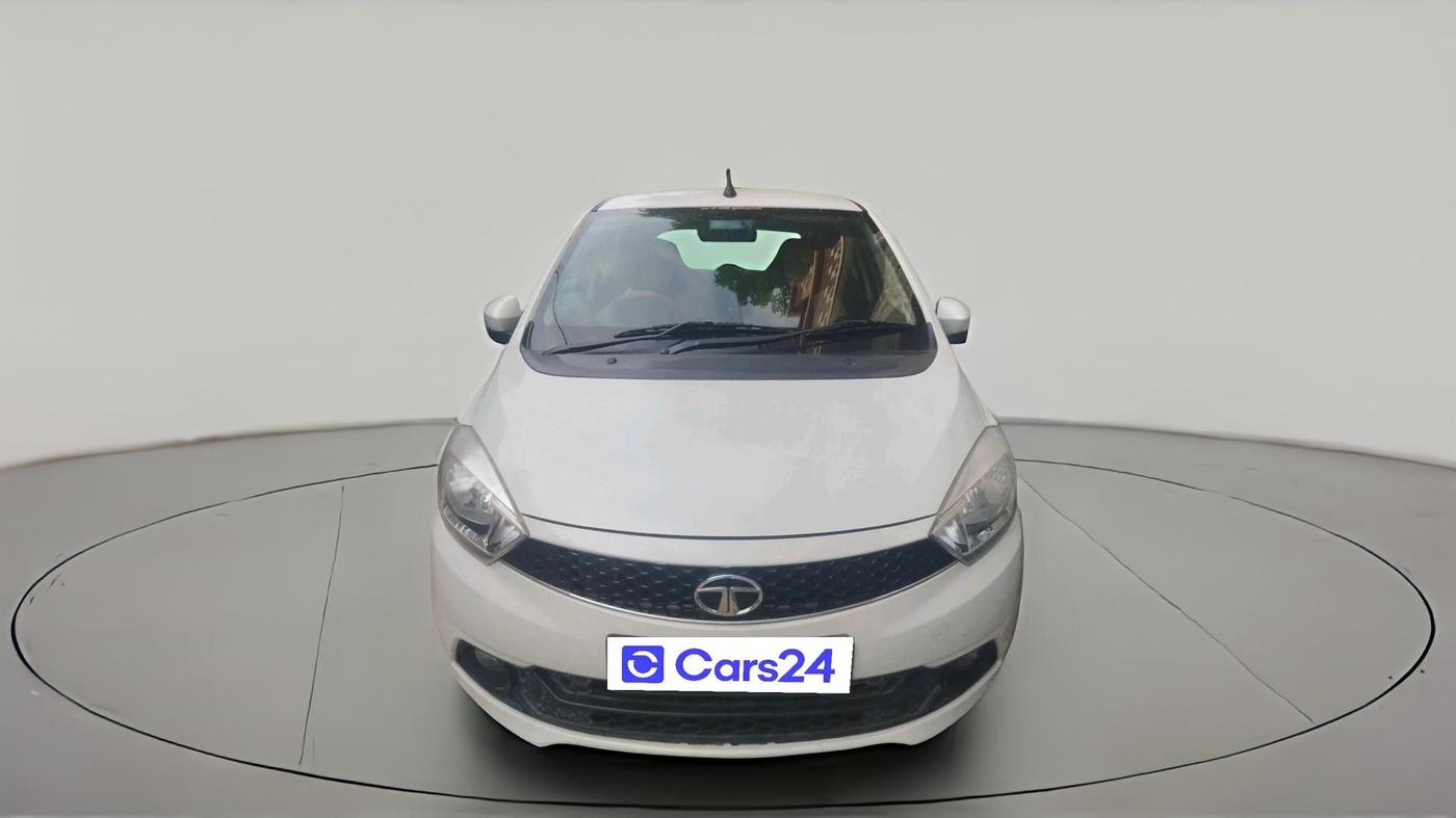 2016 Tata Tiago XT PETROL, Petrol, Manual, 1,05,006 km, exterior