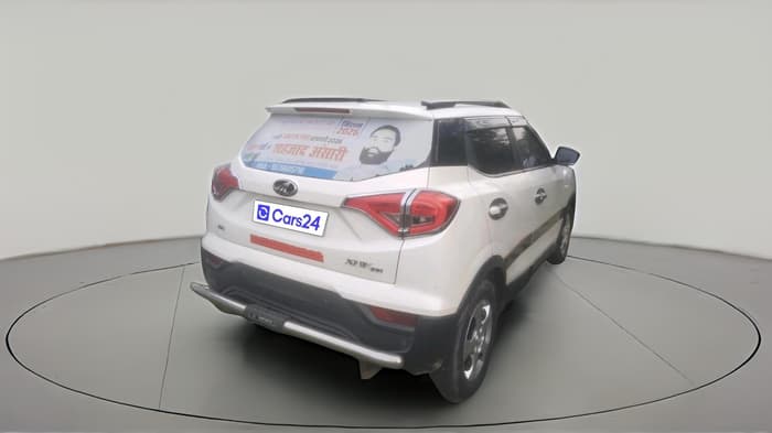 2020 Mahindra XUV300 W6 1.2 PETROL, Petrol, Manual, 74,974 km, exterior