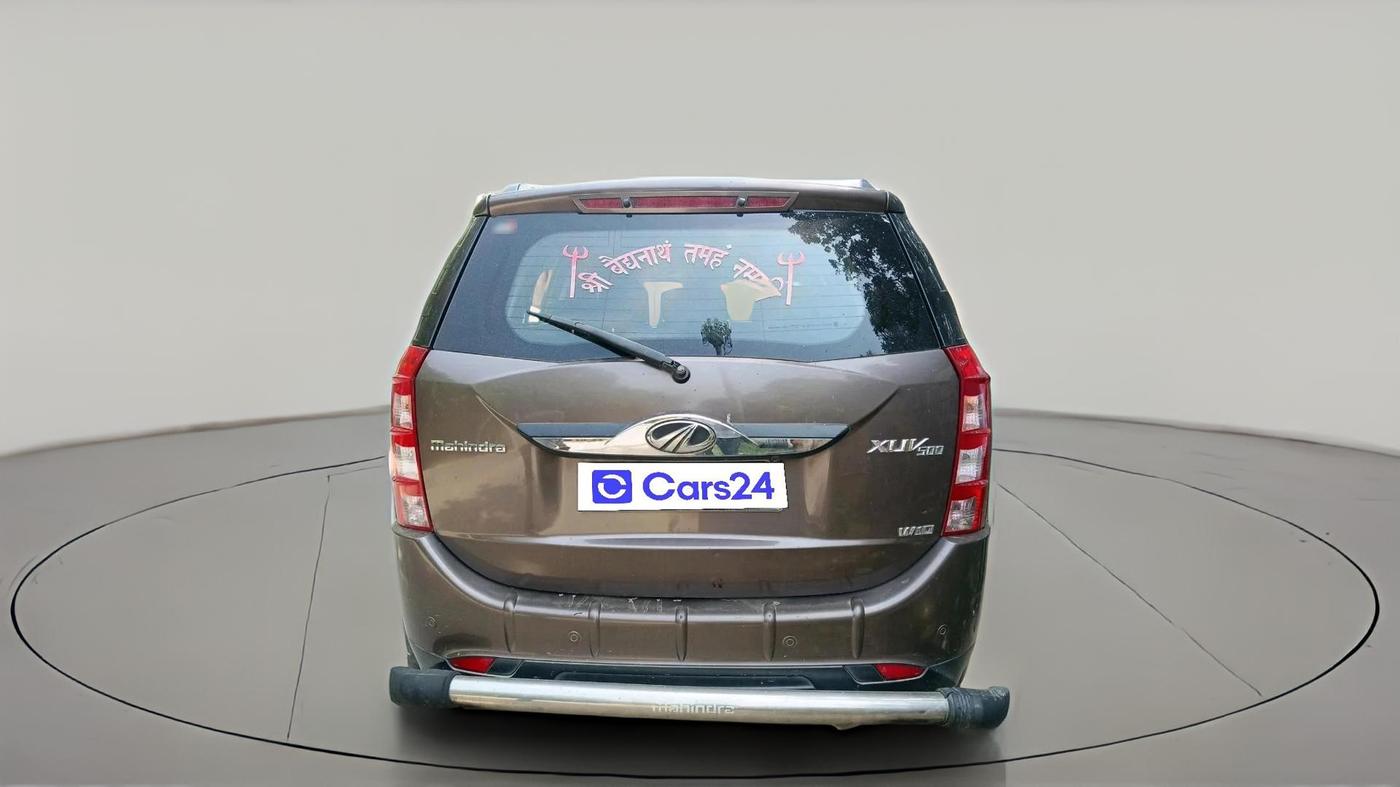 2017 Mahindra XUV500 W10, Diesel, Manual, 2,18,490 km, exterior