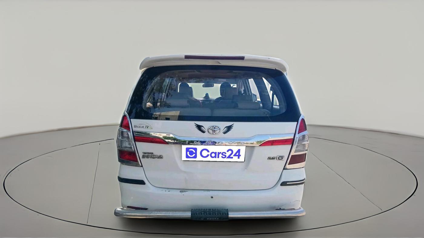 2015 Toyota Innova 2.5 G 7 STR, Diesel, Manual, 1,52,832 km, exterior