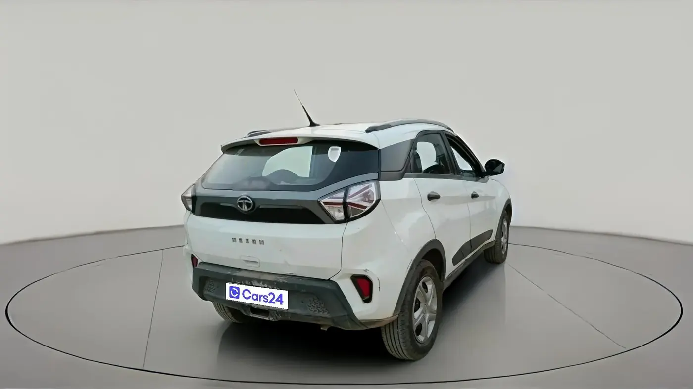 2022 Tata NEXON XM DIESEL, Diesel, Manual, 98,138 km, exterior