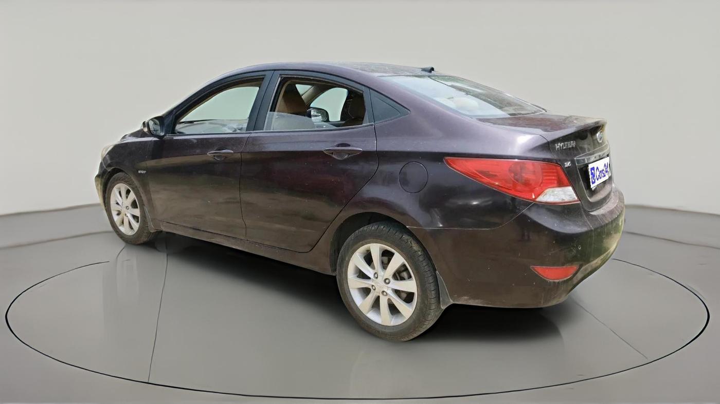 2011 Hyundai Verna FLUIDIC 1.6 VTVT SX, Petrol, Manual, 57,283 km, exterior