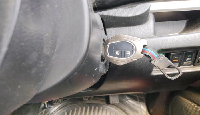 2014 Maruti Swift VDI, Diesel, Manual, 1,57,623 km, interior