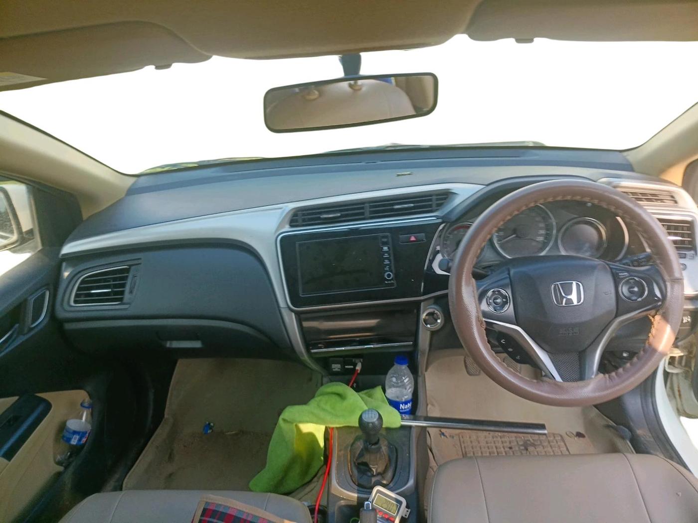 2019 Honda City 1.5L I-DTEC V, Diesel, Manual, 1,20,388 km, interior