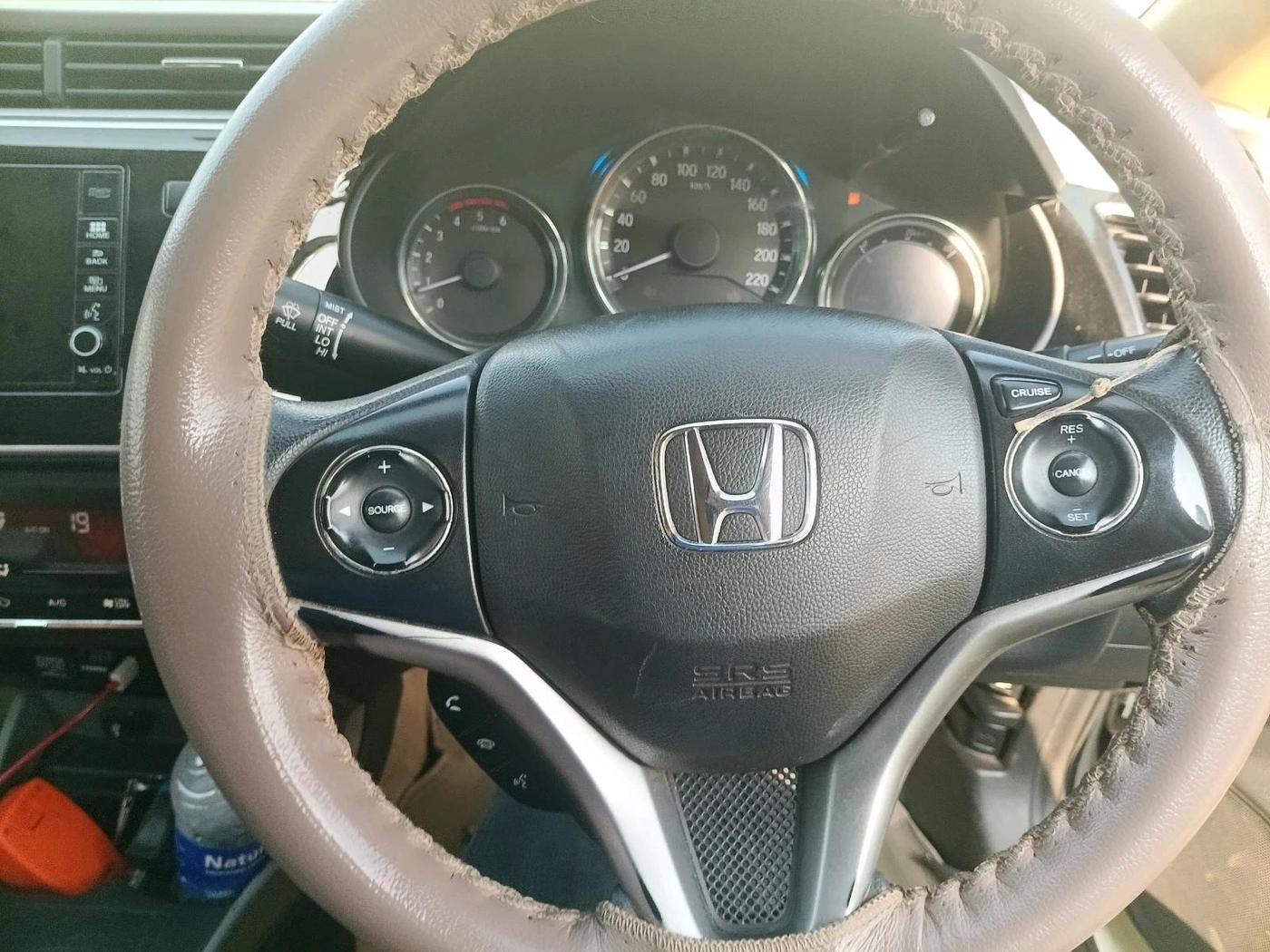 2019 Honda City 1.5L I-DTEC V, Diesel, Manual, 1,20,388 km, interior