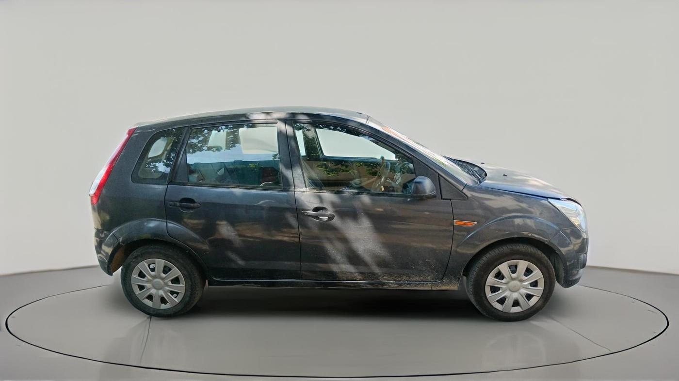 2013 Ford Figo ZXI 1.4 DIESEL, Diesel, Manual, 49,419 km, exterior