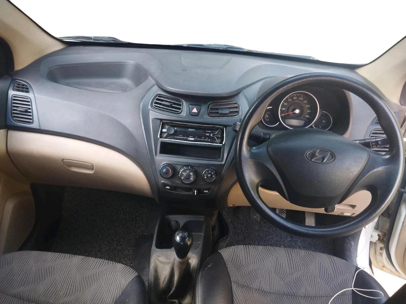 2013 Hyundai Eon D-LITE + LPG, Petrol, Manual, 58,855 km, interior