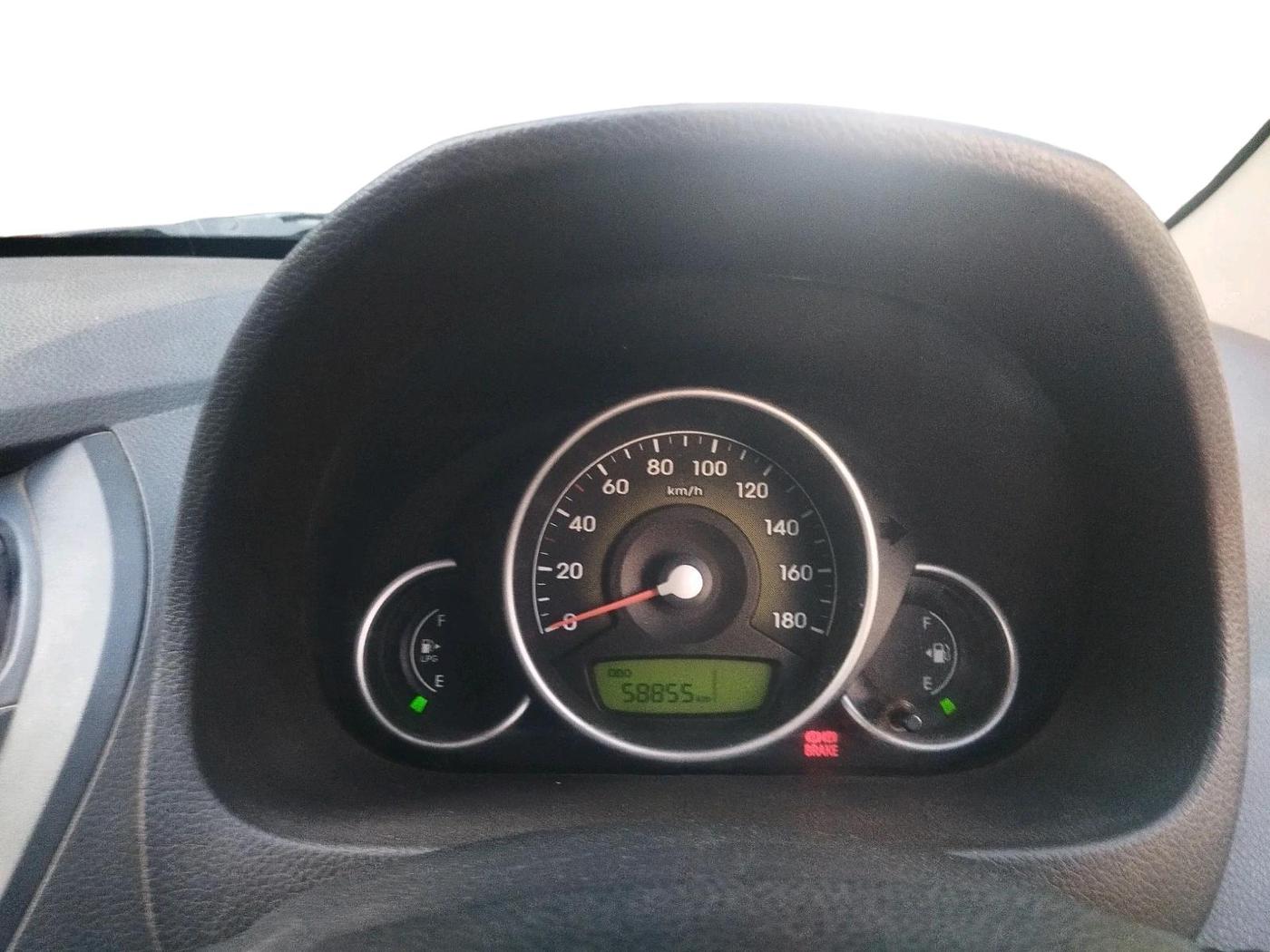 2013 Hyundai Eon D-LITE + LPG, Petrol, Manual, 58,855 km, interior