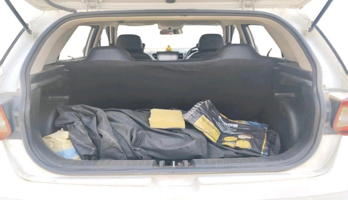 2021 Hyundai VENUE S 1.2, Petrol, Manual, 1,13,168 km, exterior