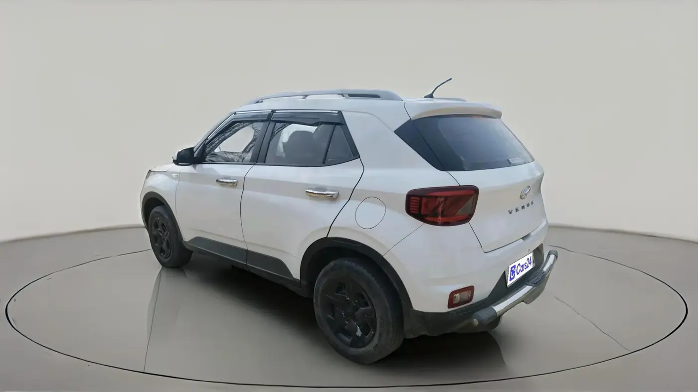 2021 Hyundai VENUE S 1.2, Petrol, Manual, 1,13,168 km, exterior