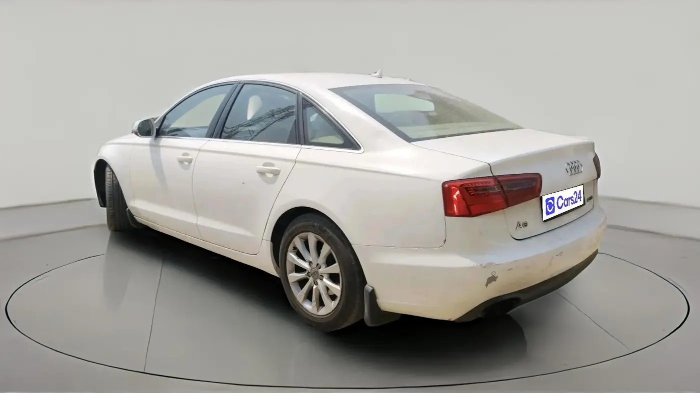 2013 Audi A6 2.0 TDI PREMIUM, Diesel, Automatic, 1,00,322 km, exterior