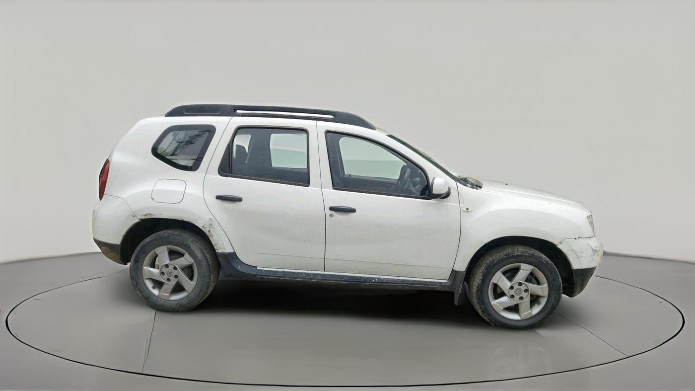 2014 Renault Duster 85 PS RXL DIESEL, Diesel, Manual, 3,07,290 km, exterior