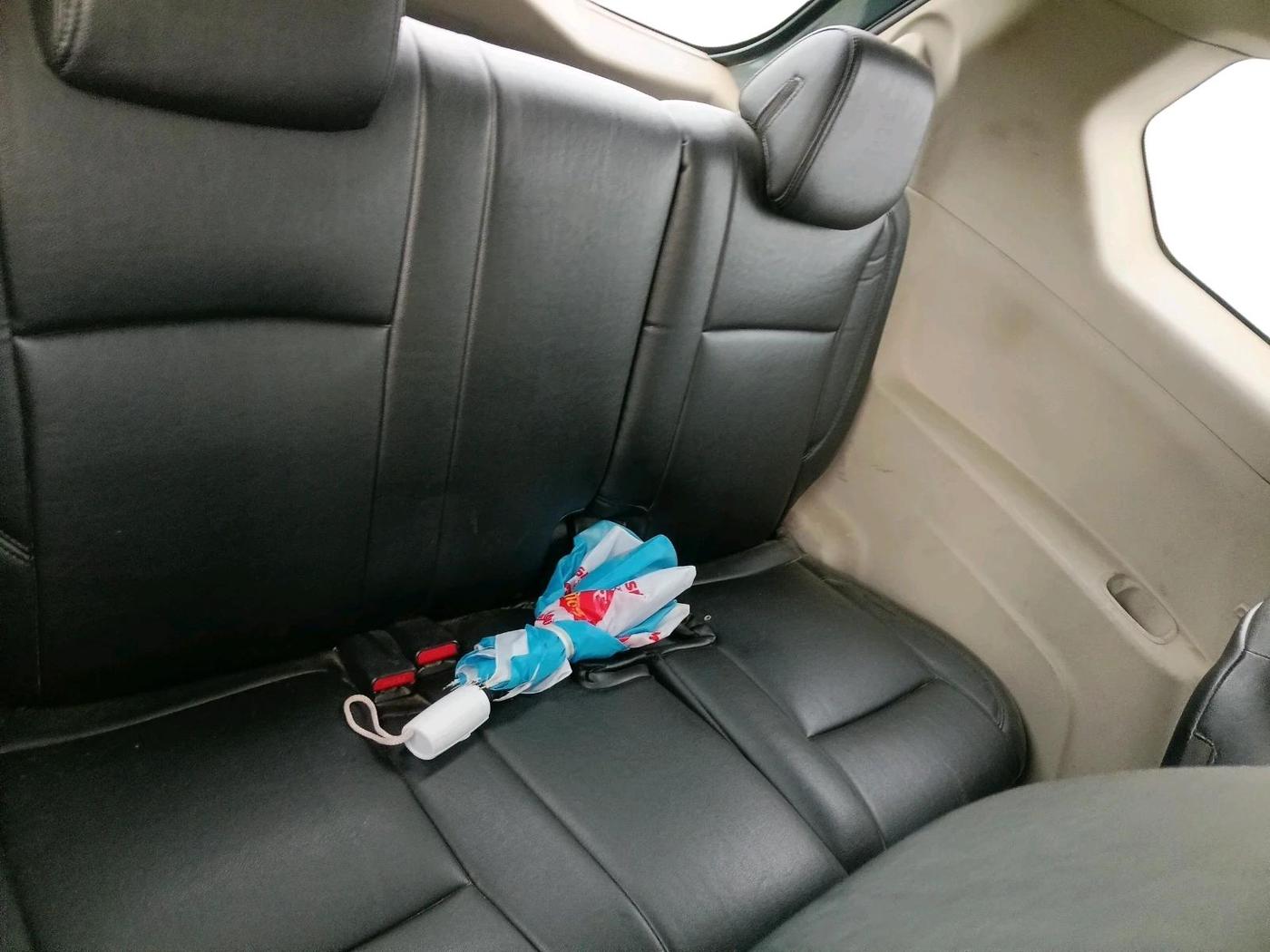 2018 Mahindra MARAZZO M8 7 STR, Diesel, Manual, 1,19,879 km, interior