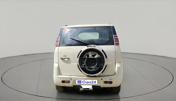 2013 Mahindra Quanto C8, Diesel, Manual, 29,119 km, exterior