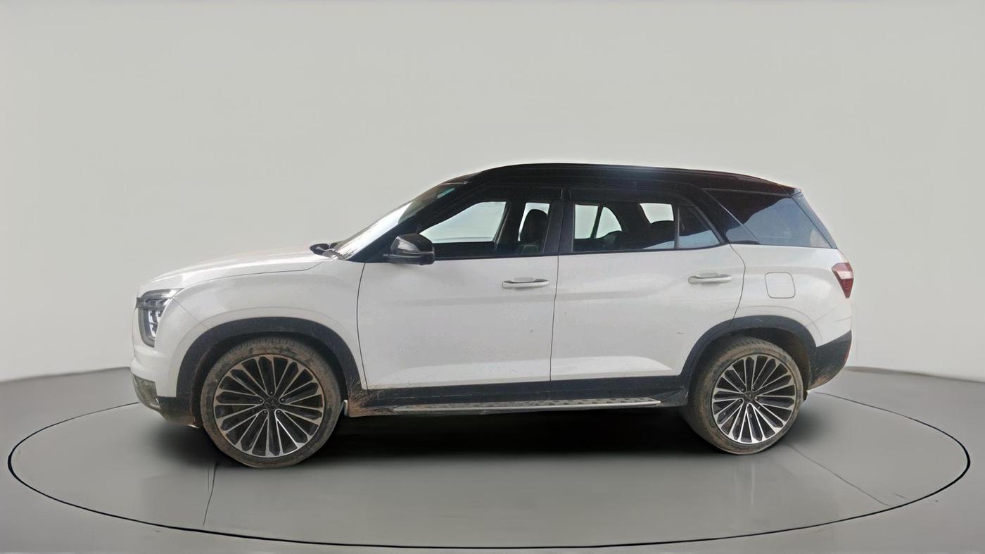 2021 Hyundai ALCAZAR 2.0 SIGNATURE (O) AT 6STR DUAL TONE, Petrol, Automatic, 71,214 km, exterior