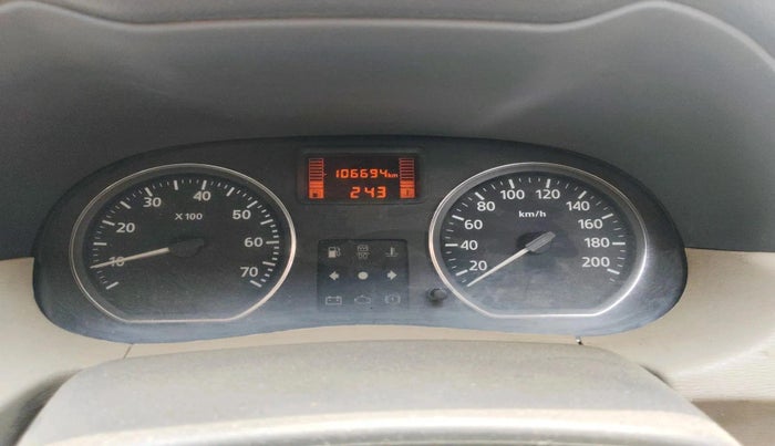 2014 Nissan Terrano XL (D), Diesel, Manual, 1,06,694 km, interior