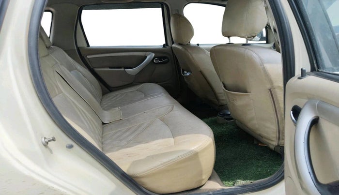2014 Nissan Terrano XL (D), Diesel, Manual, 1,06,694 km, interior