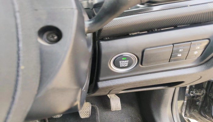 2024 Tata ALTROZ XT PETROL DARK EDITION, Petrol, Manual, 14,891 km, interior