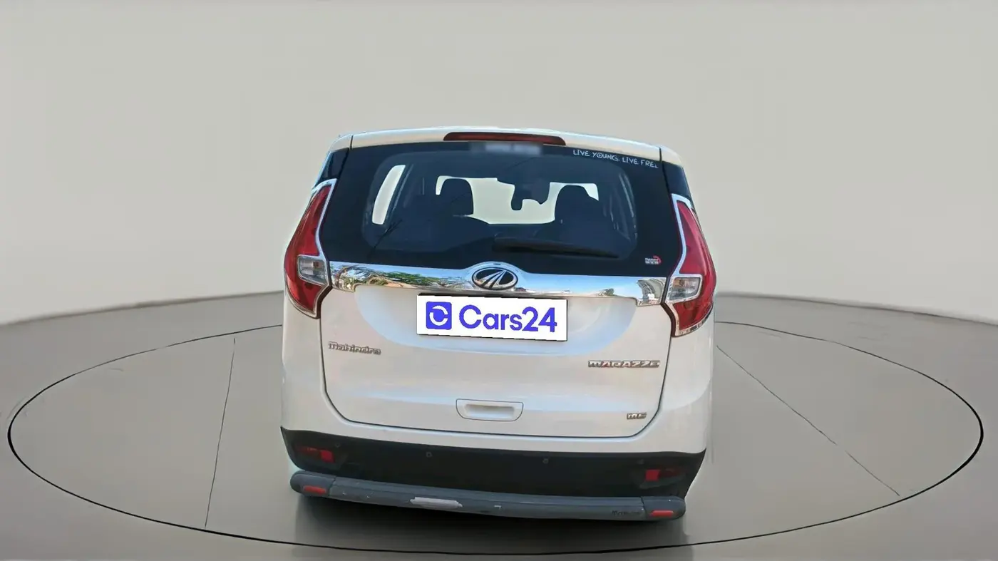 2018 Mahindra MARAZZO M6 7 STR, Diesel, Manual, 95,000 km, exterior