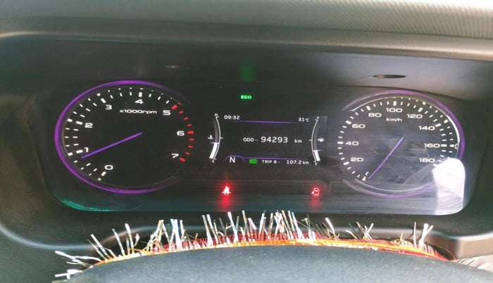 2018 Mahindra MARAZZO M6 7 STR, Diesel, Manual, 94,293 km, interior