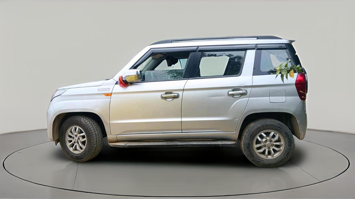 2016 Mahindra TUV300 T8, Diesel, Manual, 4,65,678 km, exterior