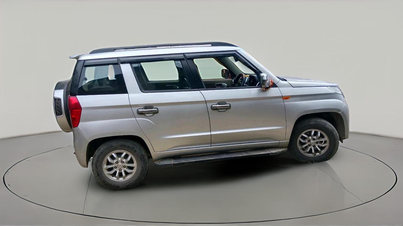 2016 Mahindra TUV300 T8, Diesel, Manual, 4,65,678 km, exterior