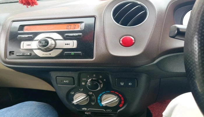 2013 Honda Amaze 1.5L I-DTEC VX, Diesel, Manual, 1,51,088 km, interior