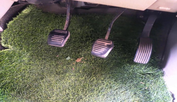 2016 Mahindra Scorpio S6 PLUS, Diesel, Manual, 1,14,842 km, interior