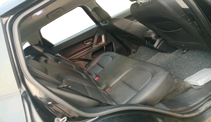 2019 Tata Harrier XZ 2.0L, Diesel, Manual, 88,136 km, interior