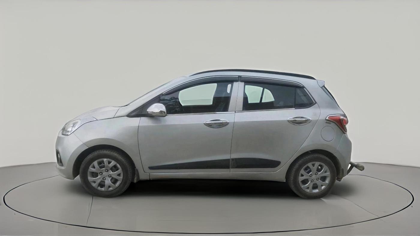 2015 Hyundai Grand i10 SPORTZ 1.2 KAPPA VTVT, Petrol, Manual, 1,05,391 km, exterior