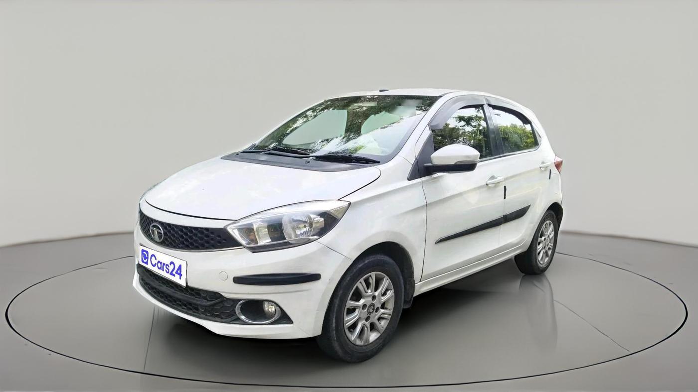 2017 Tata Tiago XZ PETROL, Petrol, Manual, 54,814 km, exterior