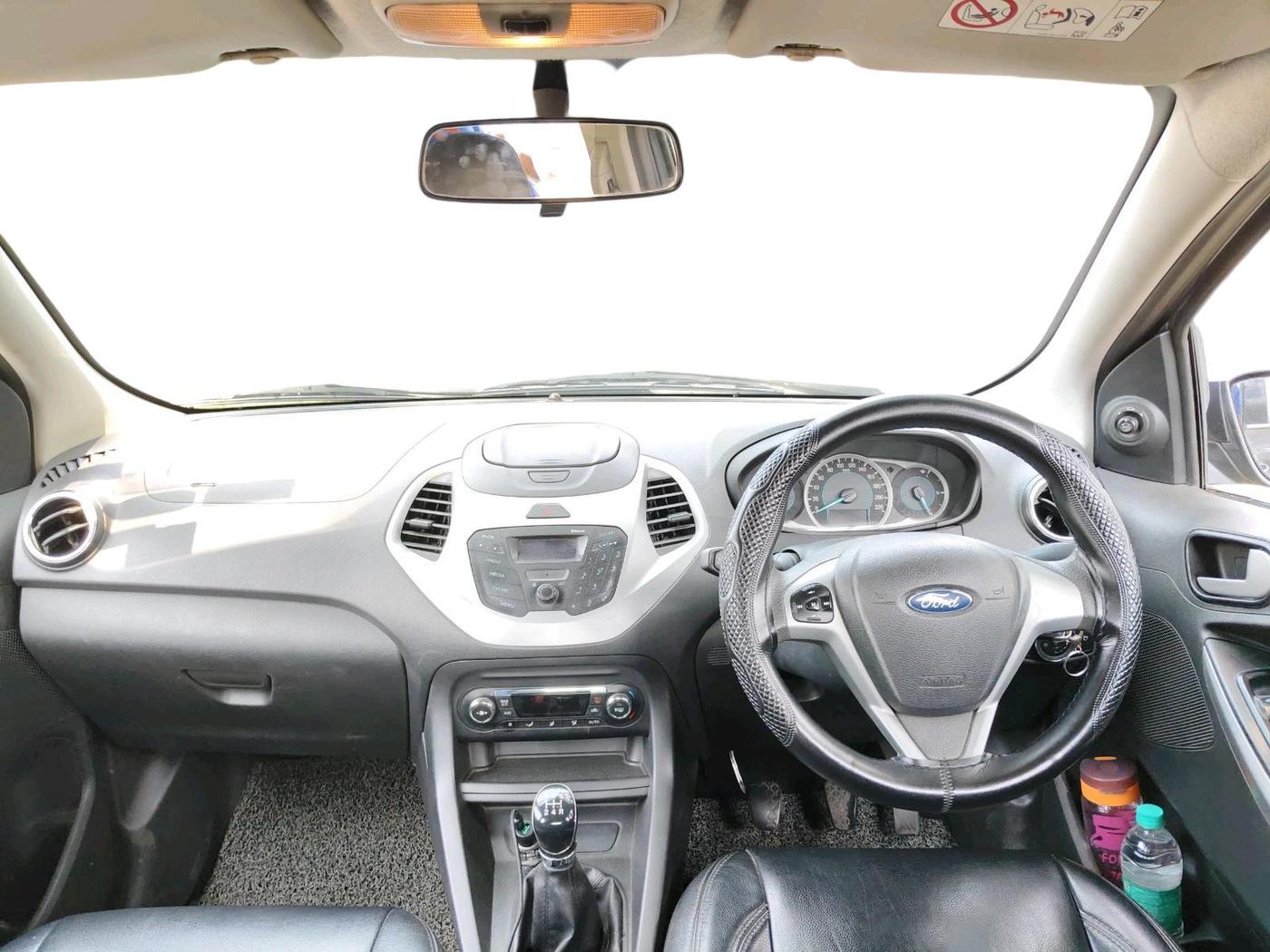 2016 Ford New Figo TITANIUM1.5 DIESEL, Diesel, Manual, 1,36,806 km, interior