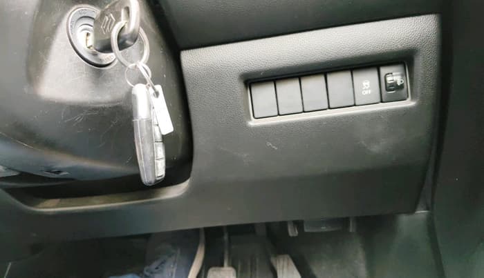 2023 Maruti Swift LXI, Petrol, Manual, 49,066 km, interior