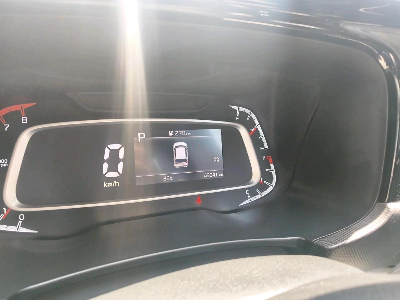 2023 KIA SONET HTX 1.0 DCT, Petrol, Automatic, 43,041 km, interior