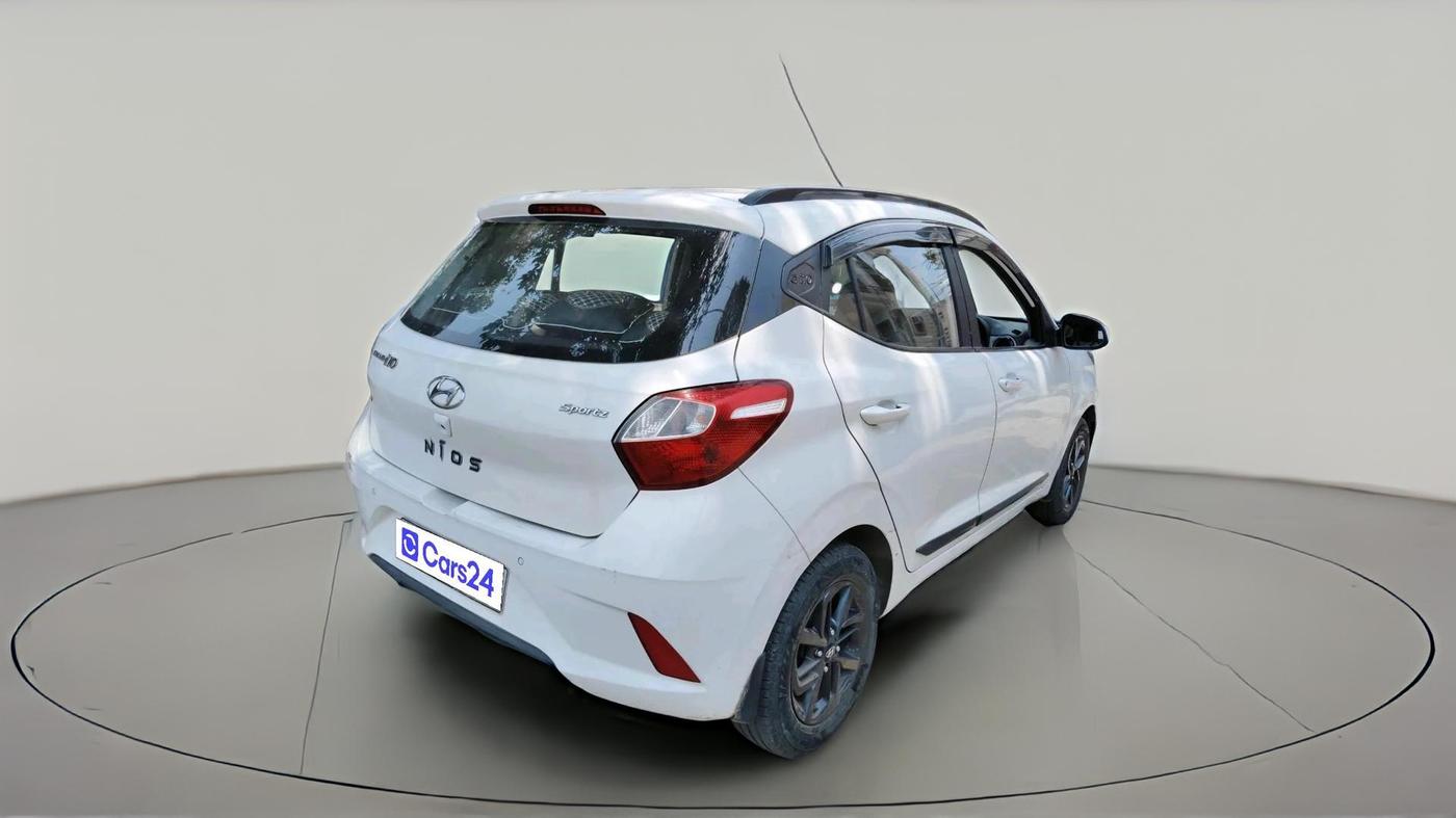 2022 Hyundai GRAND I10 NIOS SPORTZ 1.2 KAPPA VTVT, Petrol, Manual, 25,205 km, exterior