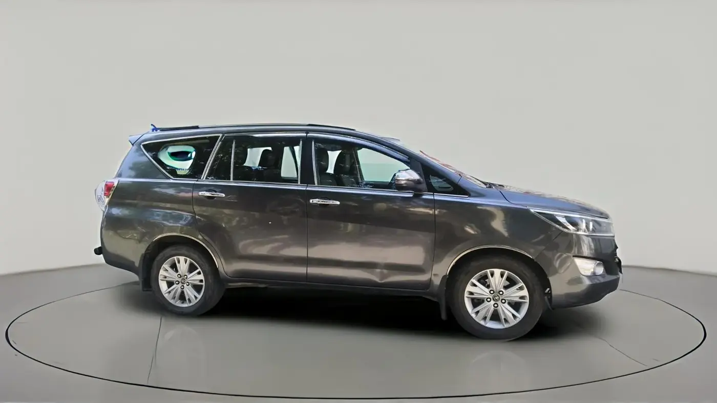 2018 Toyota Innova Crysta 2.4 ZX 7 STR, Diesel, Manual, 2,09,206 km, exterior