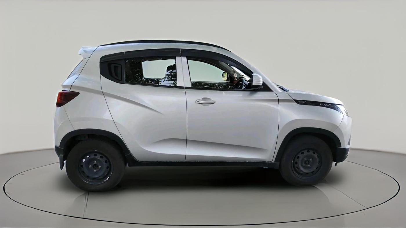 2016 Mahindra Kuv100 K4 PLUS 6 STR, Petrol, Manual, 27,525 km, exterior