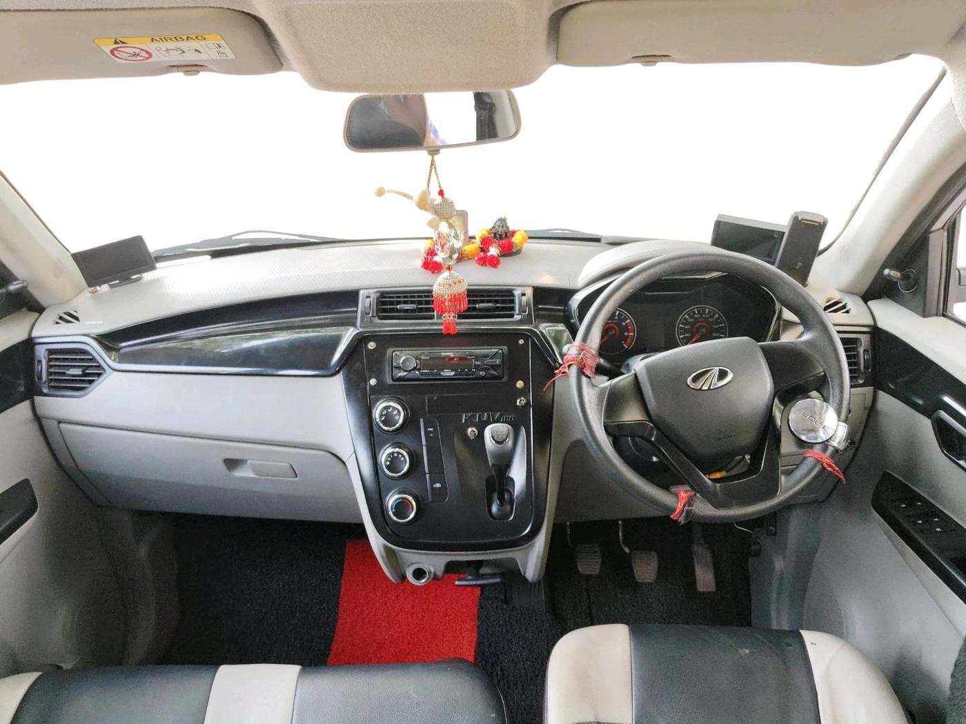 2016 Mahindra Kuv100 K4 PLUS 6 STR, Petrol, Manual, 27,525 km, interior