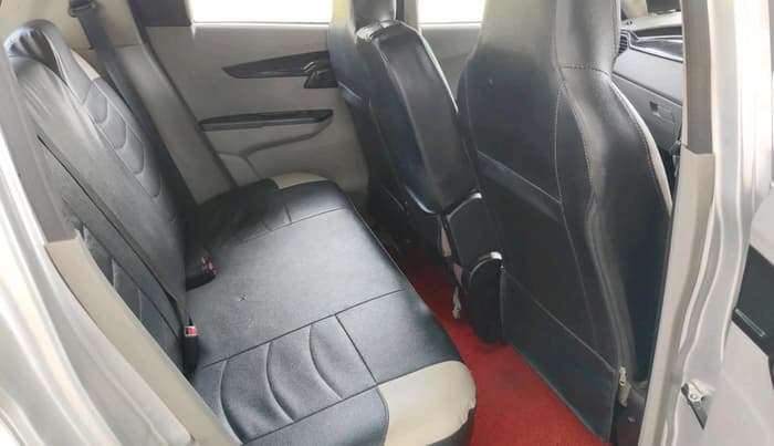 2016 Mahindra Kuv100 K4 PLUS 6 STR, Petrol, Manual, 27,525 km, interior