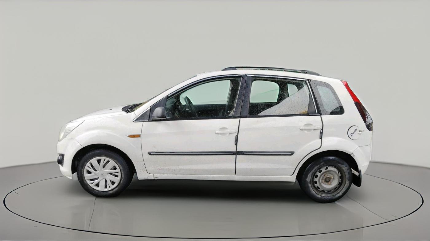2013 Ford Figo ZXI 1.4 DIESEL, Diesel, Manual, 1,08,757 km, exterior