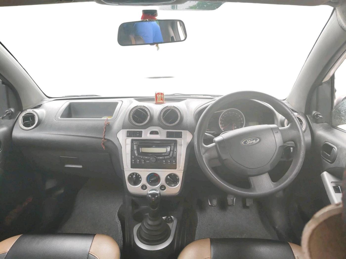 2013 Ford Figo ZXI 1.4 DIESEL, Diesel, Manual, 1,08,757 km, interior