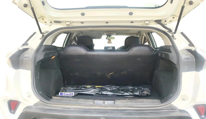 2022 Tata NEXON XM SUNROOF PETROL, Petrol, Manual, 78,807 km, exterior