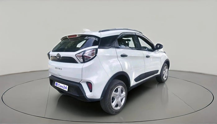 2022 Tata NEXON XM SUNROOF PETROL, Petrol, Manual, 78,807 km, exterior