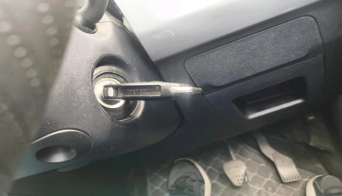 2022 Tata NEXON XM SUNROOF PETROL, Petrol, Manual, 78,807 km, interior