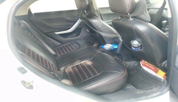 2022 Tata NEXON XM SUNROOF PETROL, Petrol, Manual, 78,807 km, interior