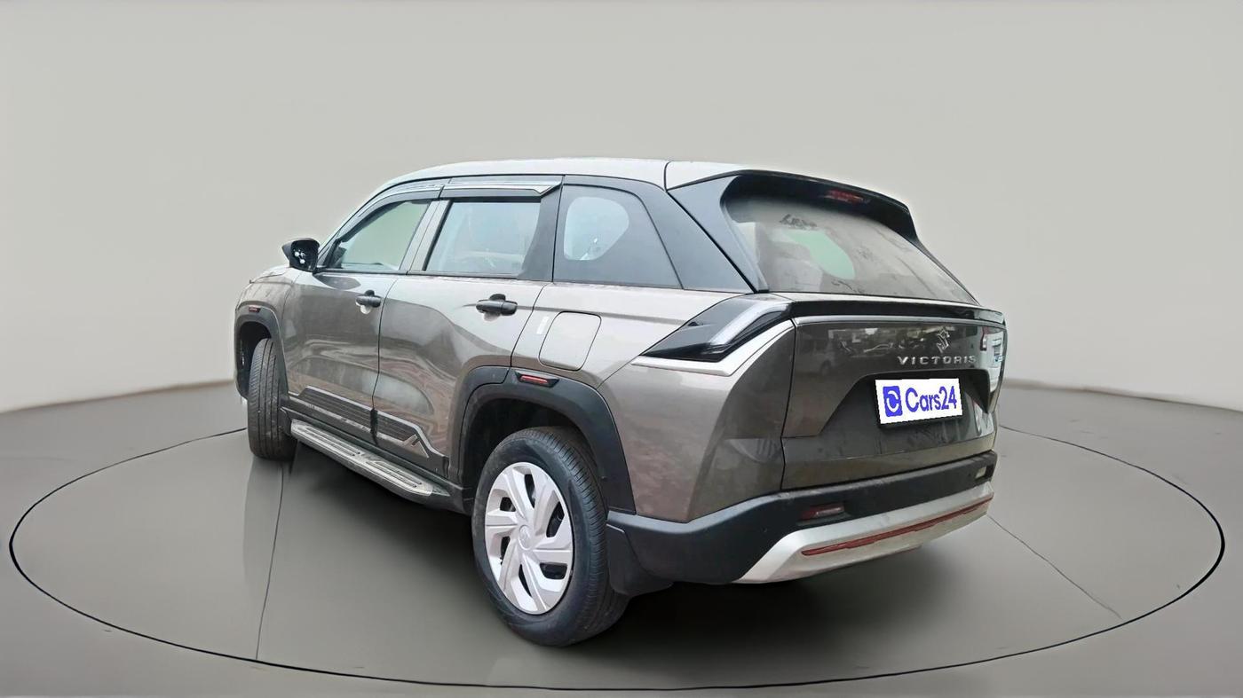 2026 Maruti Victoris Lxi 1.5 MT, Petrol, Automatic, 1,135 km, exterior