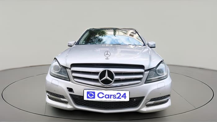 2013 Mercedes Benz E Class E 220 CDI CLASSIC, Diesel, Automatic, 1,20,004 km, exterior