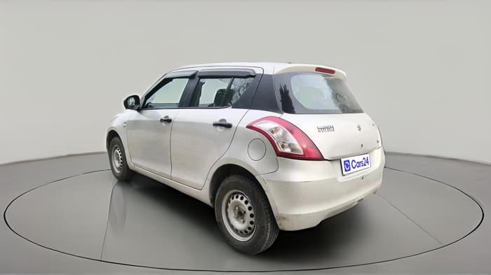 2017 Maruti Swift LXI (O), Petrol, Manual, 1,33,805 km, exterior